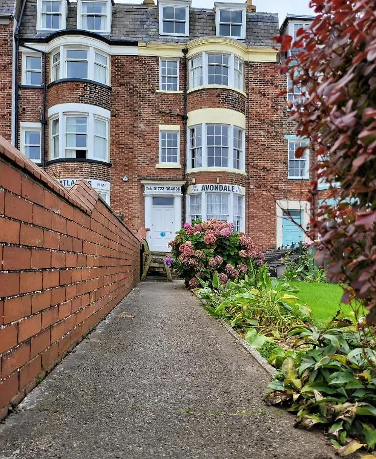 Seaside Flat With Fireplace Fast Wifi Free Parking Scarborough Apartment
